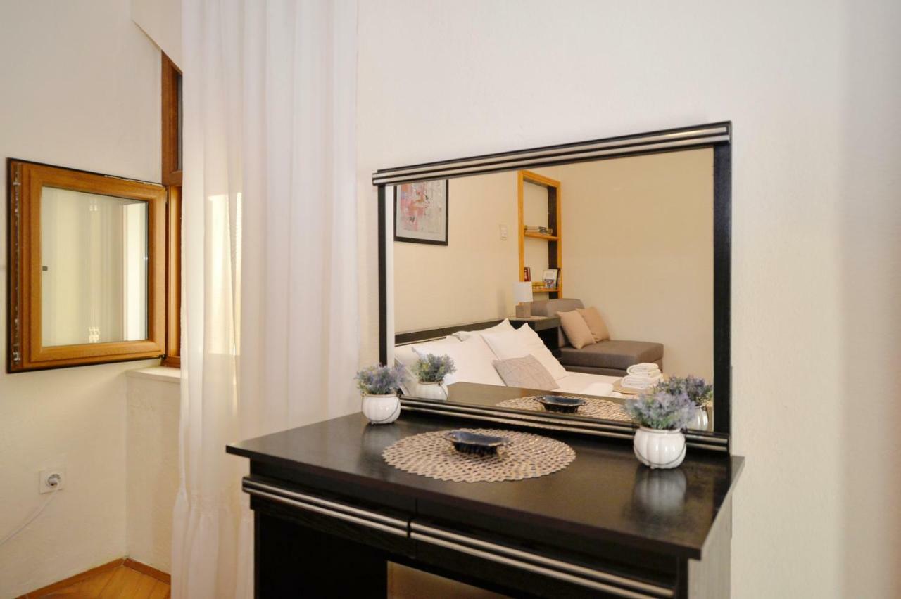 Mediterranean Holiday House & Apartments コトル エクステリア 写真