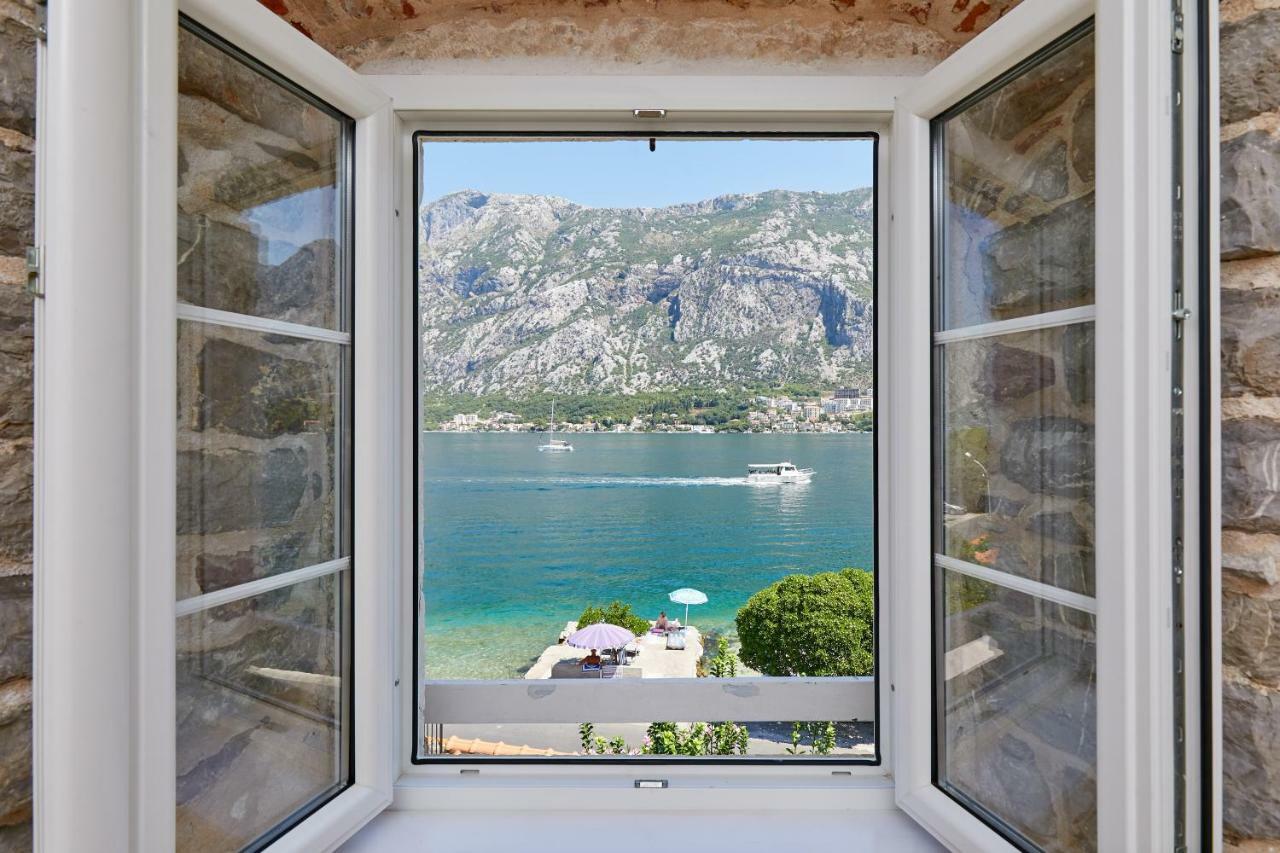 Mediterranean Holiday House & Apartments コトル エクステリア 写真