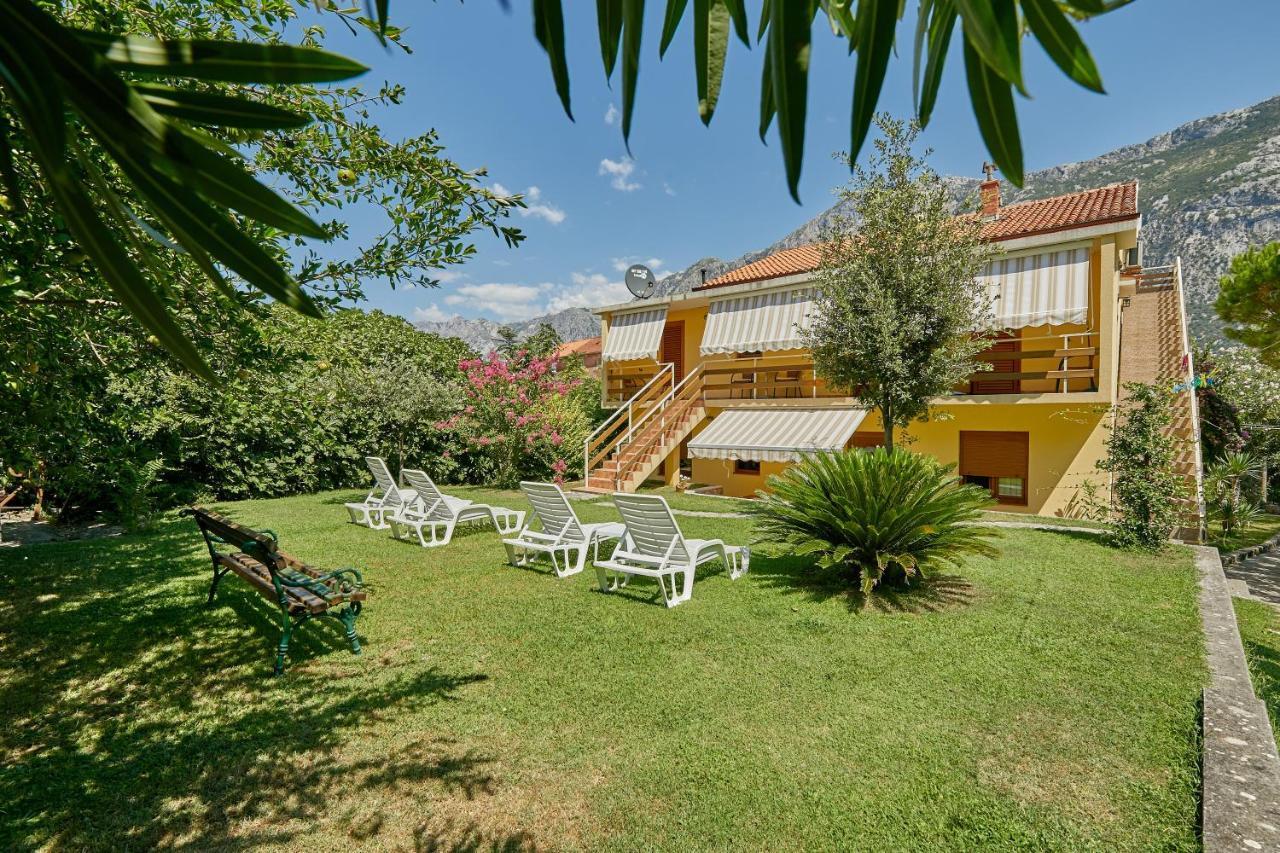 Mediterranean Holiday House & Apartments コトル エクステリア 写真